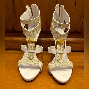 Giuseppe Zanotti Crystal Embellished White Leather and Gold T Strap Stiletto.